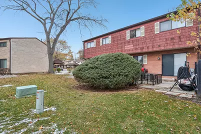 1637 Tahoe Circle Drive, Wheeling, IL 60090 - Photo 24