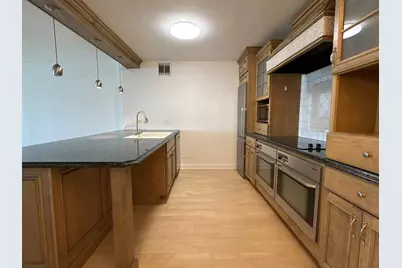 1440 N Lake Shore Drive #21E, Chicago, IL 60610 - Photo 6