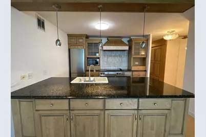 1440 N Lake Shore Drive #21E, Chicago, IL 60610 - Photo 8