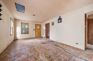 2131 W Exchange St, Crete, IL 60417 - Photo 4