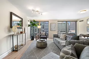 440 N Wabash Ave, Chicago, IL 60611 - Photo 4