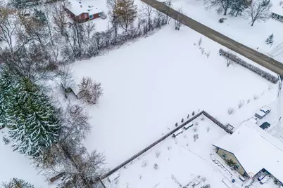 16655 W Applewood Court, Gurnee, IL 60031 - Photo 6