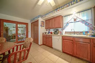 429 N Union St, Byron, IL 61010 - Photo 10