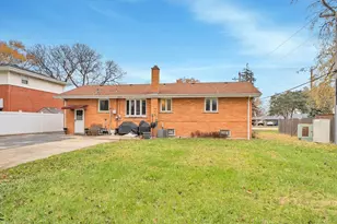 6819 W 127th St, Palos Heights, IL 60463 - Photo 20