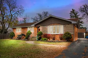 6819 W 127th St, Palos Heights, IL 60463 - Photo 1