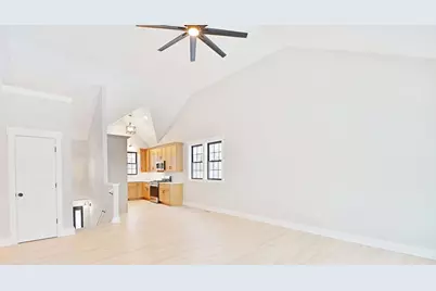 28722 N Madison Avenue, Wauconda, IL 60084 - Photo 6