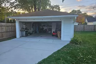 614 Forest Rd, La Grange Park, IL 60526 - Photo 6