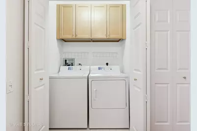 25 E Superior Street #2405, Chicago, IL 60611 - Photo 20