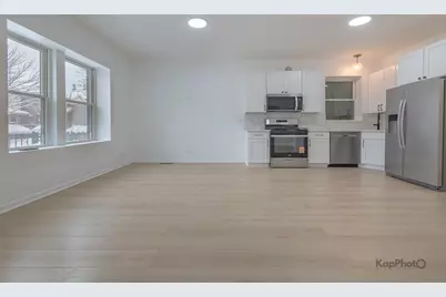 2139 W 24th Street, Chicago, IL 60608 - Photo 6