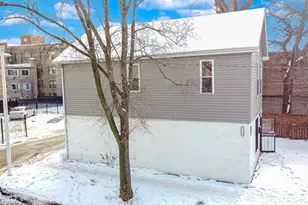 1715 E 70th St, Chicago, IL 60649 - Photo 2