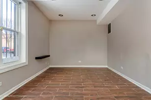 1715 E 70th St, Chicago, IL 60649 - Photo 12