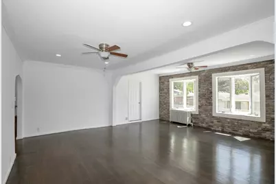 235 N Ardmore Avenue, Villa Park, IL 60181 - Photo 4