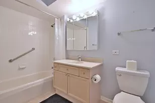 7091 W Touhy Ave, Niles, IL 60714 - Photo 20