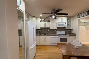 [Address not provided], Deerfield, IL 60015 - Photo 6