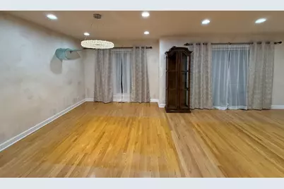 [Address not provided], Deerfield, IL 60015 - Photo 2