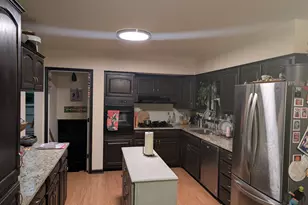 22W425 Arbor Ln, Glen Ellyn, IL 60137 - Photo 10