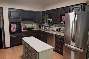 22W425 Arbor Ln, Glen Ellyn, IL 60137 - Photo 8