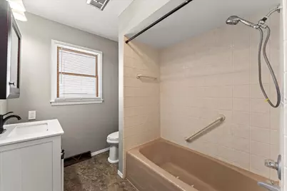 208 E Newton Street, Mansfield, IL 61854 - Photo 20