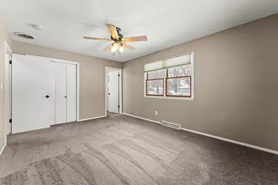 208 E Newton Street, Mansfield, IL 61854 - Photo 16