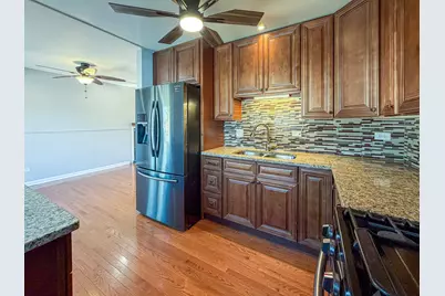 290 E Wrightwood Avenue, Glendale Heights, IL 60139 - Photo 6