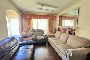 9611 Merton Ave, Oak Lawn, IL 60453 - Photo 4