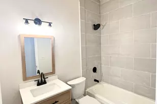 2258 S Sacramento Ave, Chicago, IL 60623 - Photo 8