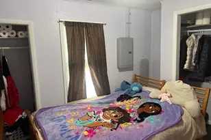 1917 Honore Ave, North Chicago, IL 60064 - Photo 6