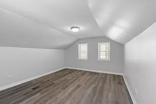 1830 White St, Des Plaines, IL 60018 - Photo 10