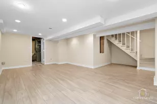 445 W Dorset Ave, Palatine, IL 60067 - Photo 22