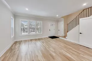 2529 N Lawndale Ave, Chicago, IL 60647 - Photo 2