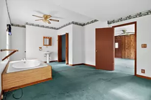 805 Old Salem Rd, Petersburg, IL 62675 - Photo 22