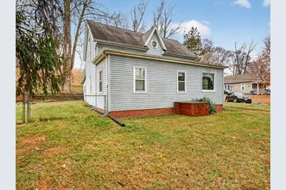 805 Old Salem Road, Petersburg, IL 62675 - Photo 2