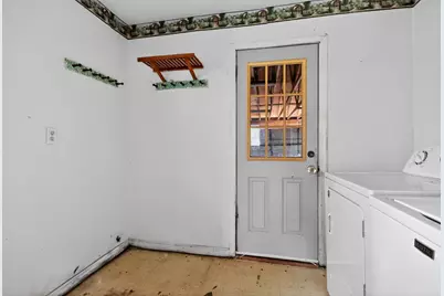 805 Old Salem Road, Petersburg, IL 62675 - Photo 28