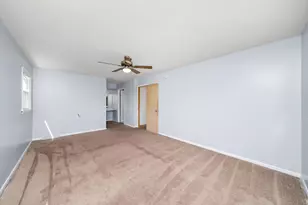 17714 Dogwood Ln, Hazel Crest, IL 60429 - Photo 22