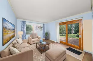 17714 Dogwood Ln, Hazel Crest, IL 60429 - Photo 8