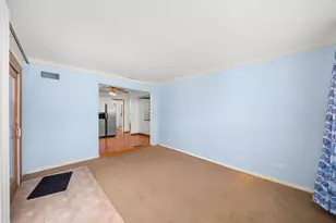 17714 Dogwood Ln, Hazel Crest, IL 60429 - Photo 6