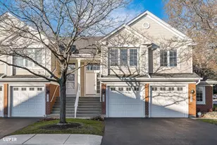 7424 Lincoln Ave, Skokie, IL 60076 - Photo 1