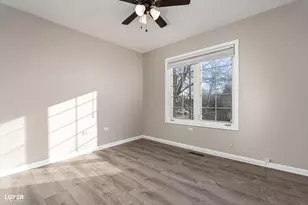7424 Lincoln Ave, Skokie, IL 60076 - Photo 18