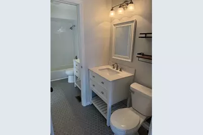 5513 Barclay Court, Clarendon Hills, IL 60514 - Photo 14