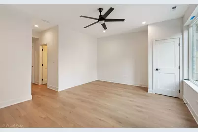1530 W 18th Place #1, Chicago, IL 60608 - Photo 16