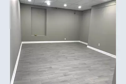 111 N Alpine Road, Rockford, IL 61107 - Photo 4