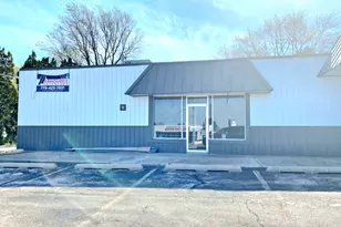 111 N Alpine Rd, Rockford, IL 61107 - Photo 1
