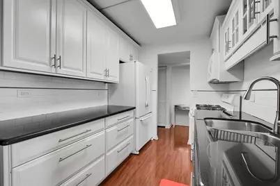 5S040 Pebblewood Lane #E103, Naperville, IL 60563 - Photo 6