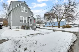 205 Blackstone St, Thornton, IL 60476 - Photo 4