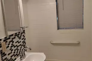 [Address not provided], Chicago, IL 60615 - Photo 8