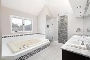 3564 Monarch Cir, Naperville, IL 60564 - Photo 10