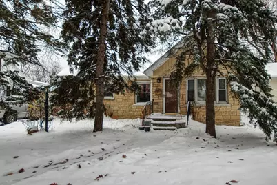 1512 Glenwood Avenue, Joliet, IL 60435 - Photo 1