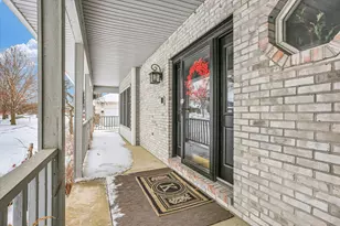 2205 Edgewater Pl, Champaign, IL 61822 - Photo 6