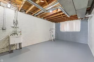 250 E Maple Dr, Glenwood, IL 60425 - Photo 18