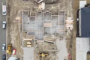 11179 Lizmore Ln, Orland Park, IL 60467 - Photo 2